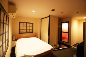 Standard Double Room, Smoking (Love Hotel) | Individually decorated, individually furnished - Hotel MUSE Osaka - Adults Only (Osaka)