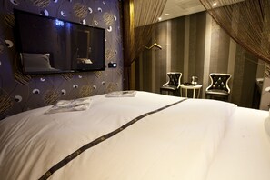 Deluxe Double Room | Premium bedding, desk, free WiFi - W Hotel (Incheon)