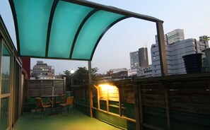 ลานระเบียง/นอกชาน