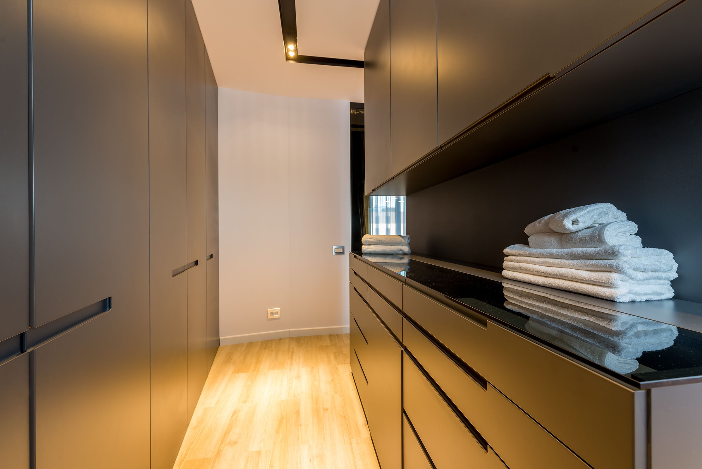 アパートメント (4 Adults - at 2 Brylowska Street) | アイロン / アイロン台、可動式ベッド、WiFi (無料)