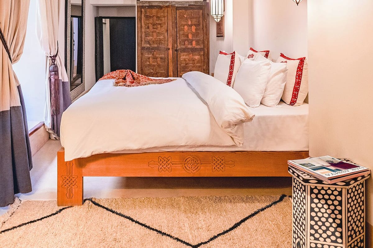 Deluxe Suite | Frette Italian sheets, premium bedding, down comforters, pillowtop beds