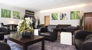 Lobby-Lounge