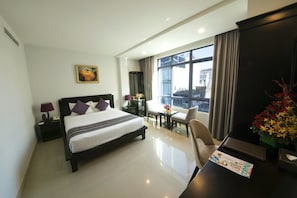 City view - Lavender LE ANH Xuan (Ho Chi Minh City)