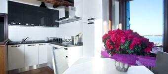 Good Wine Apartments