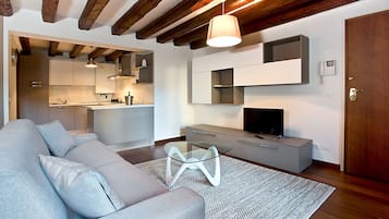 Apartment, 1 Bedroom, Accessible | Living area | 32-inch flat-screen TV with digital channels, TV