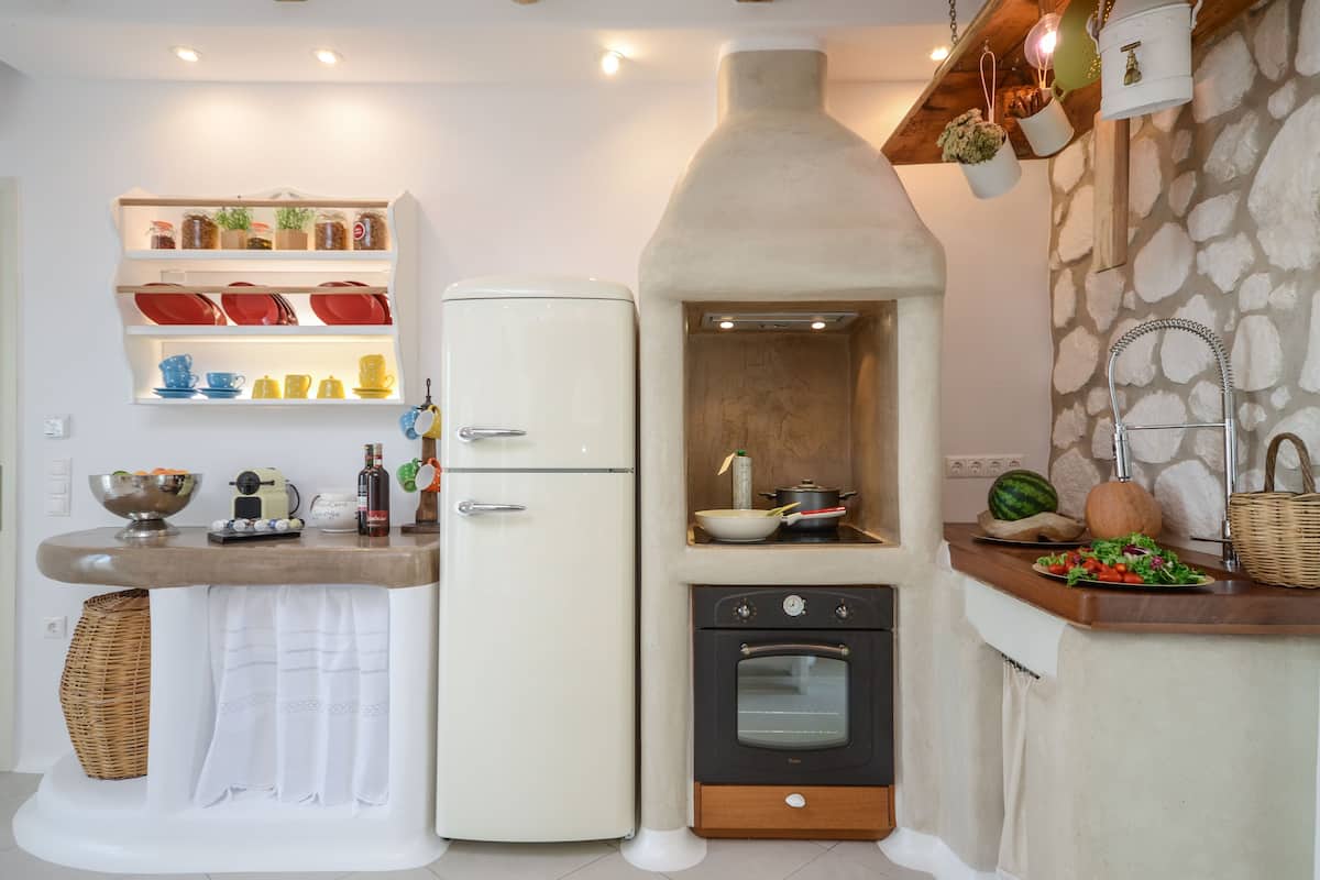 euphoria spa residence | private kitchen | fridge, stovetop, espresso maker, coffee/tea maker