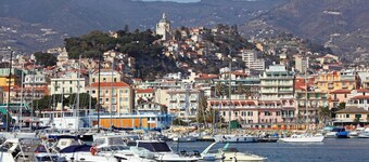 Andres GuestHouse Sanremo