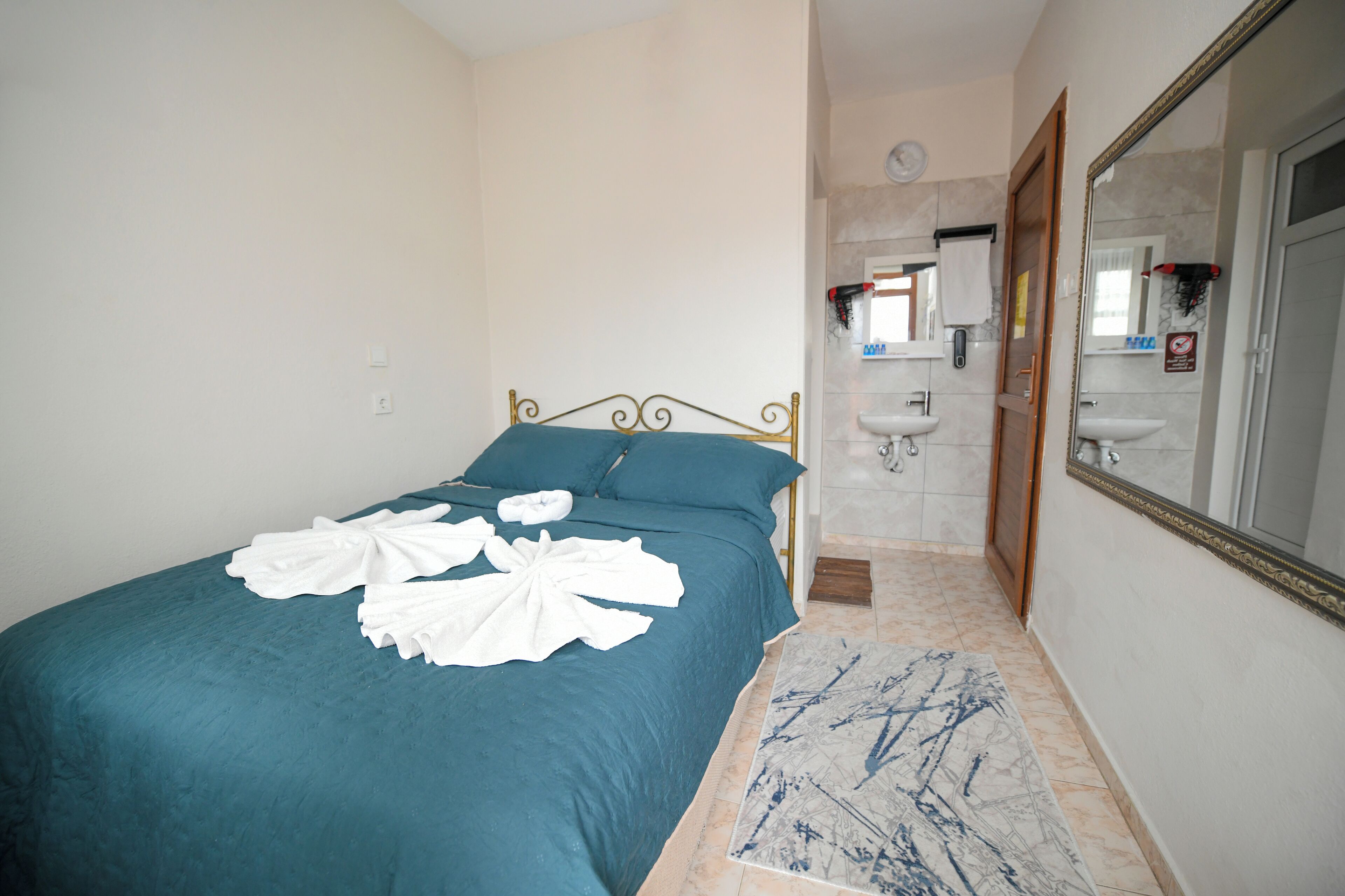 Basic Double or Twin Room | Individually decorated, blackout drapes, soundproofing, free WiFi