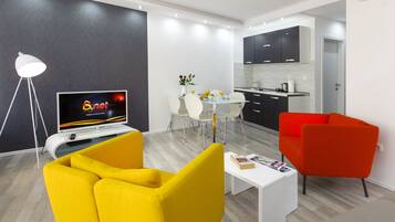 Appartement, 2 chambres, balcon | Cuisine privée | Réfrigérateur, bouilloire électrique