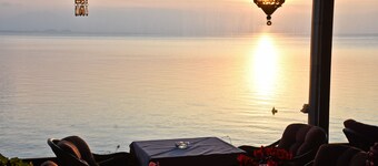 마이스트랄리 호텔