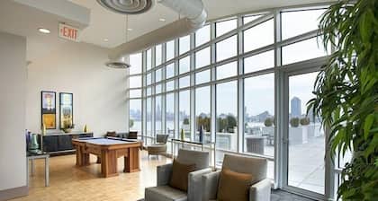Premier Furnished Apartment at The Pier