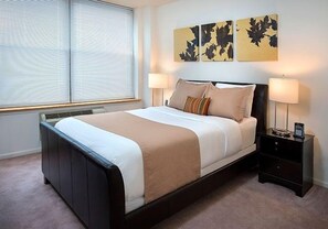 1 chambre, draps en coton égyptien, fer et planche à repasser