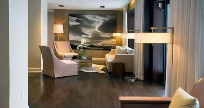 Premier Furnished Apt at Grove Pointe