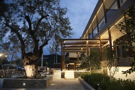 Property entrance. Ayia Marina Suites