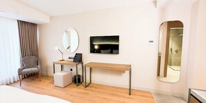 Economy Room | 2 bedrooms, minibar, in-room safe, desk