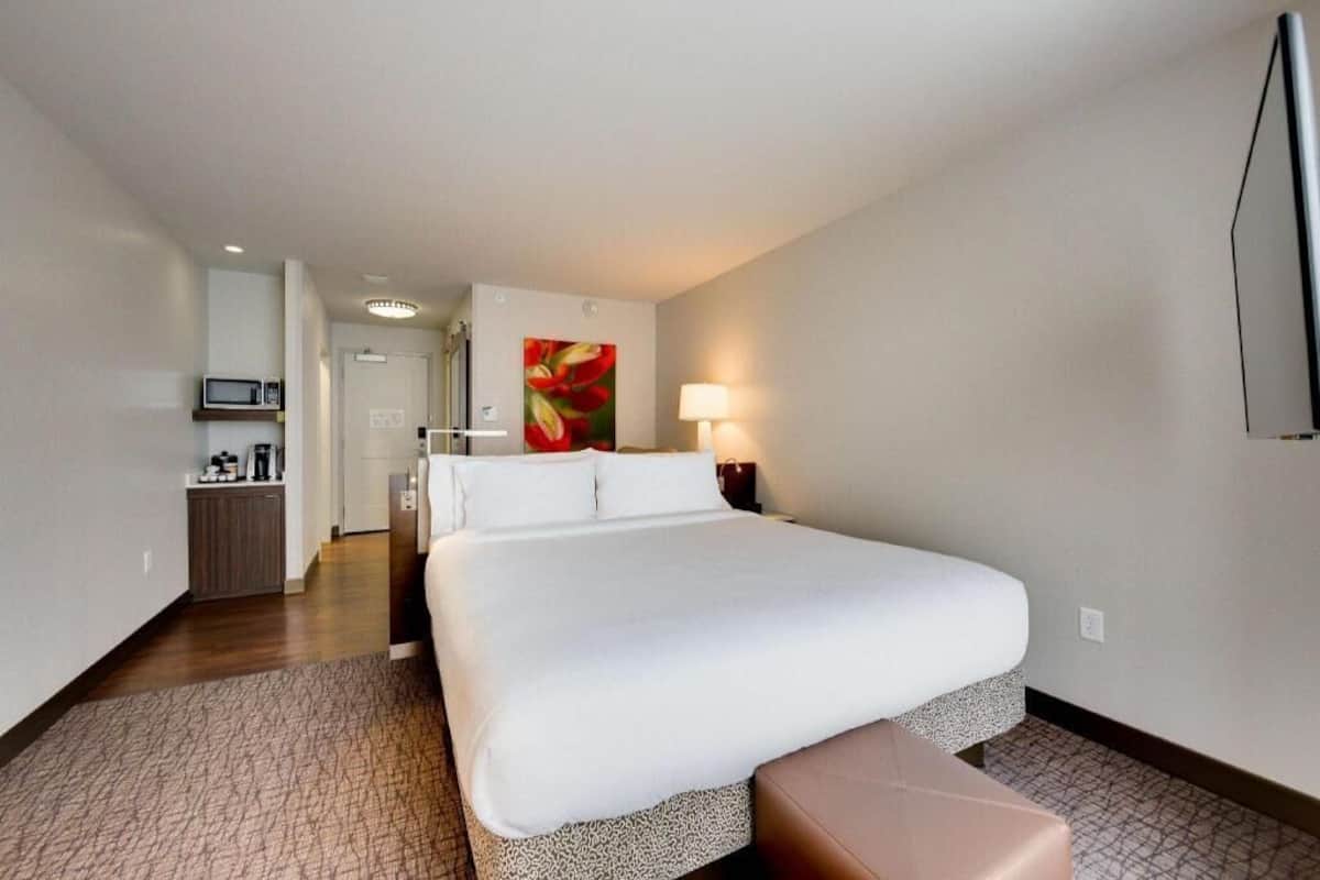 In-room safe, desk, laptop workspace, blackout drapes