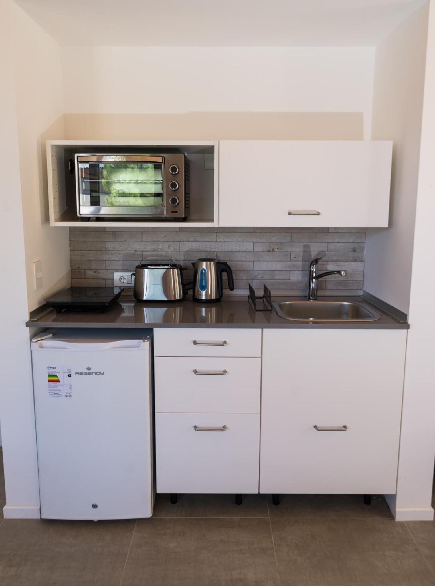 family studio | private kitchen | espresso maker