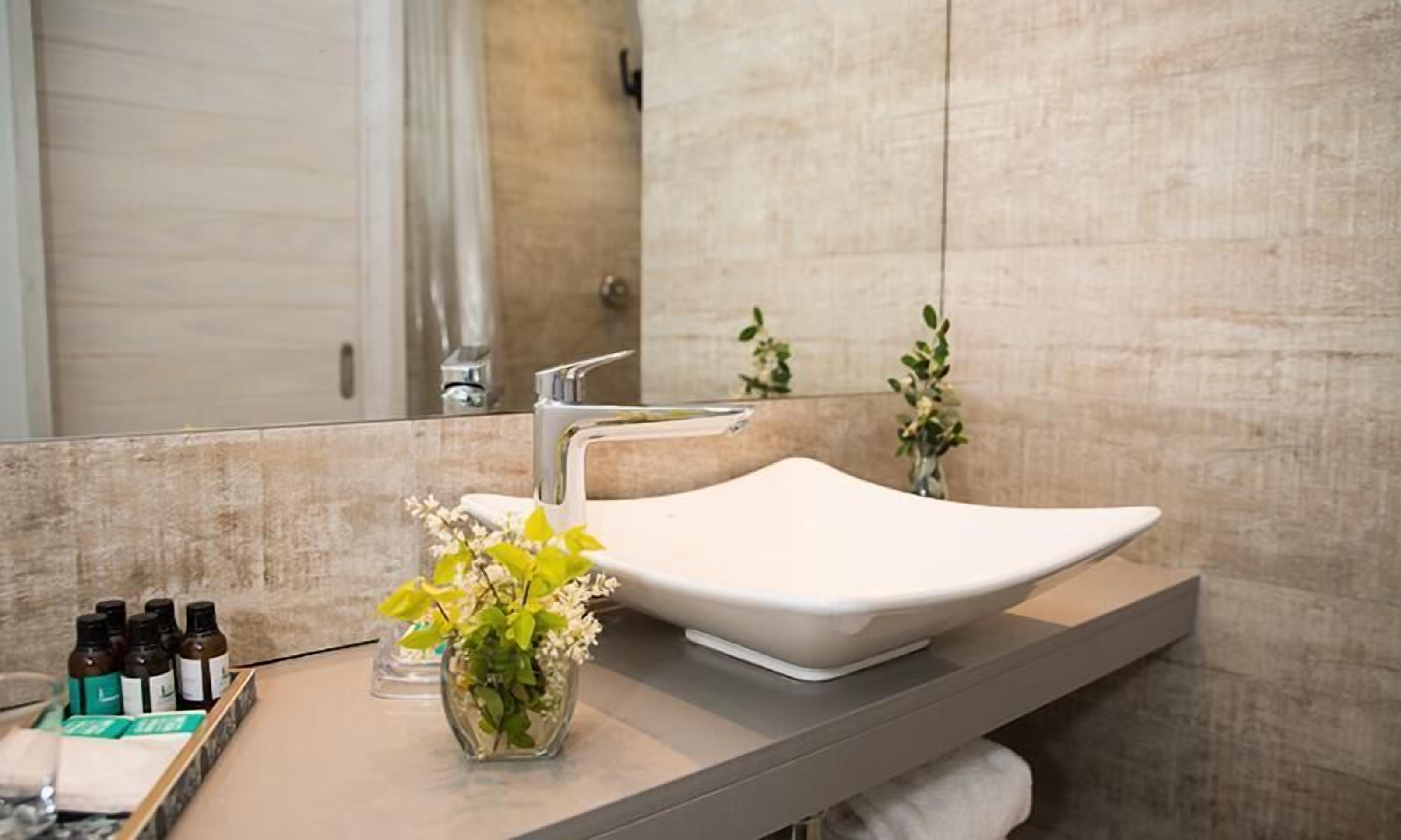 suite - adults only | bathroom | shower, rainfall showerhead, free toiletries, hair dryer