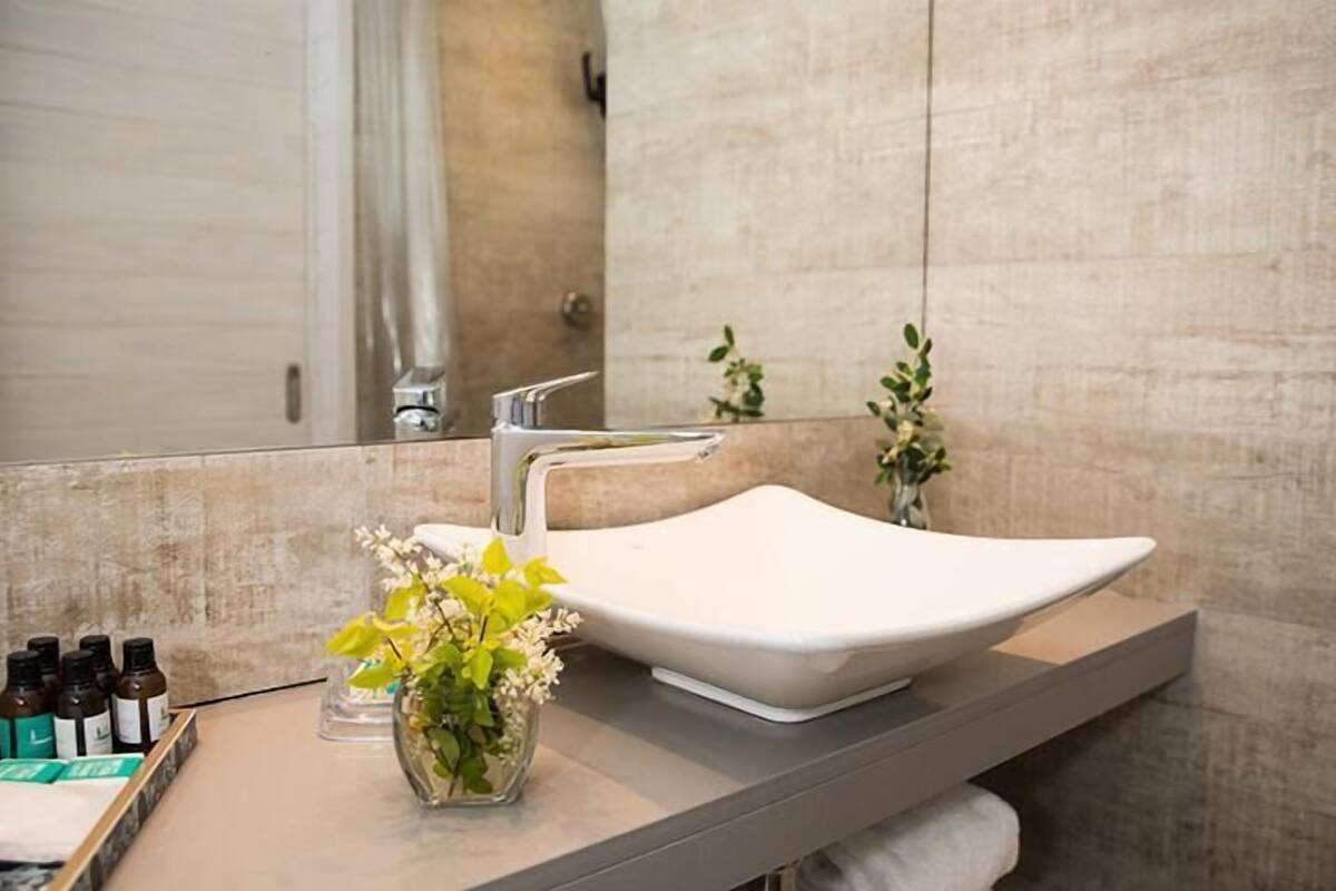 suite - adults only | bathroom | shower, rainfall showerhead, free toiletries, hair dryer