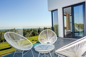 Presidential Suite, Poolside | Terrace/patio