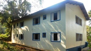 Ảnh chưa phân loại, 2 trong số 48 ảnh, nút