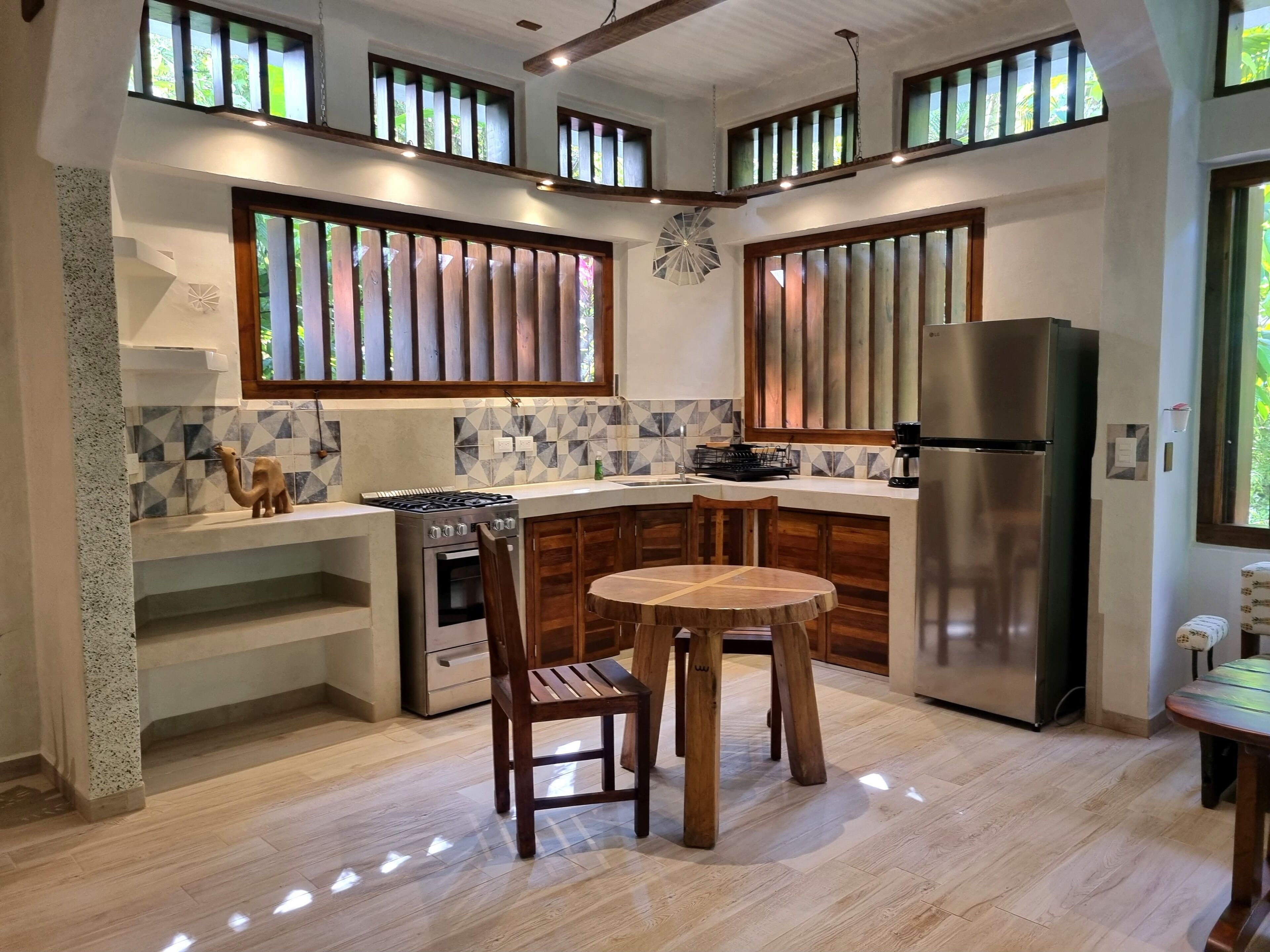 Photo - Omega Tours Eco-Jungle Lodge