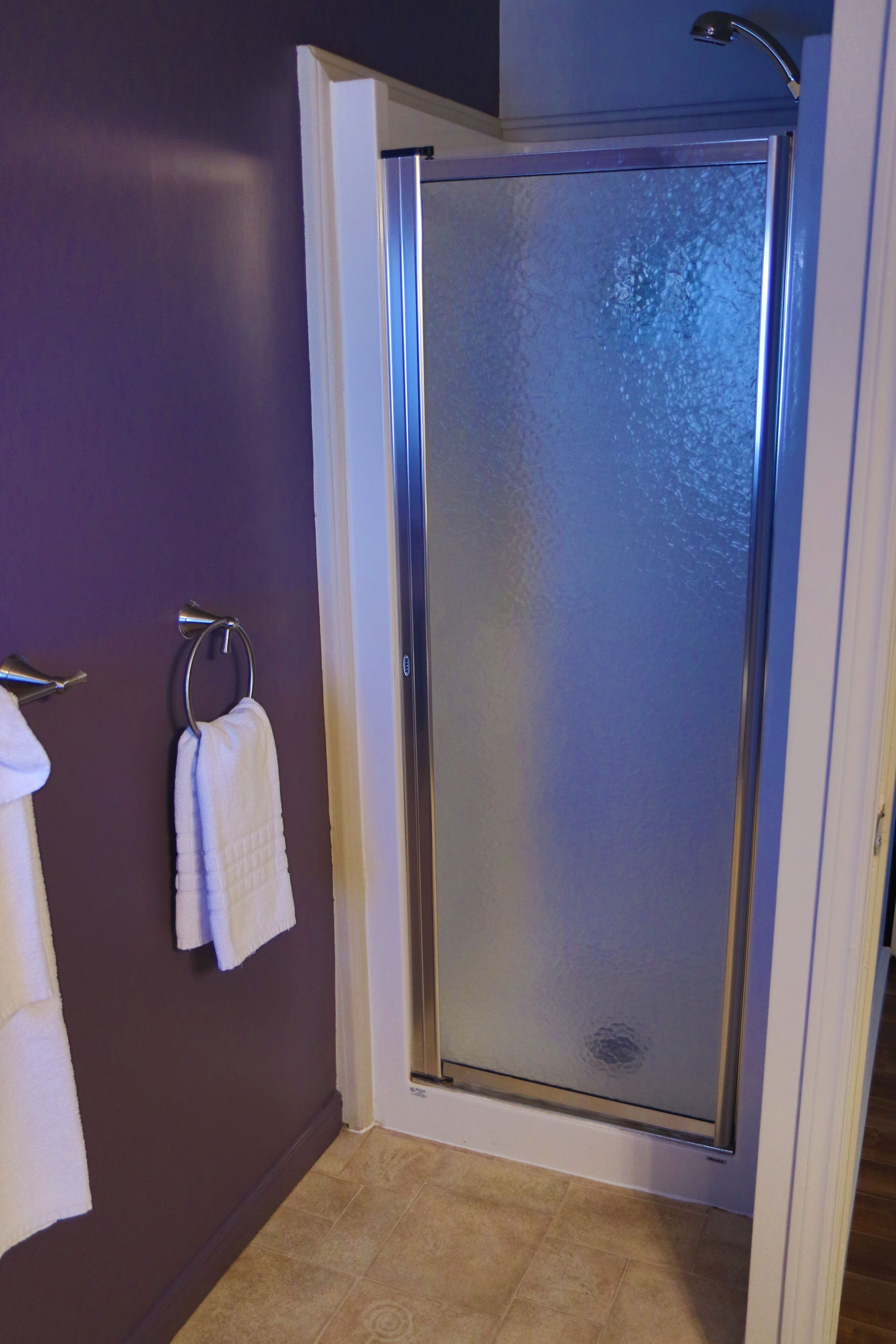 standard room, 1 queen bed (plus) | bathroom | shower, free toiletries, hair dryer