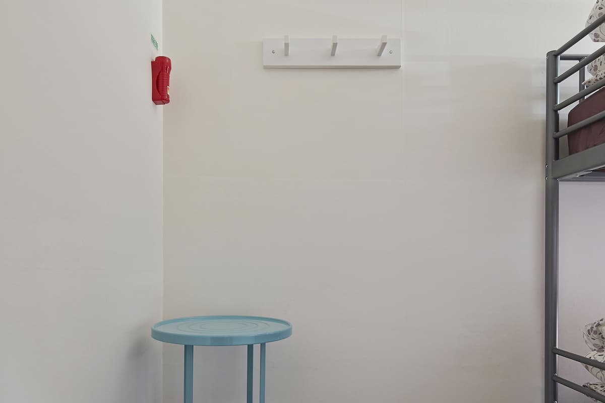Twin Room A (201)