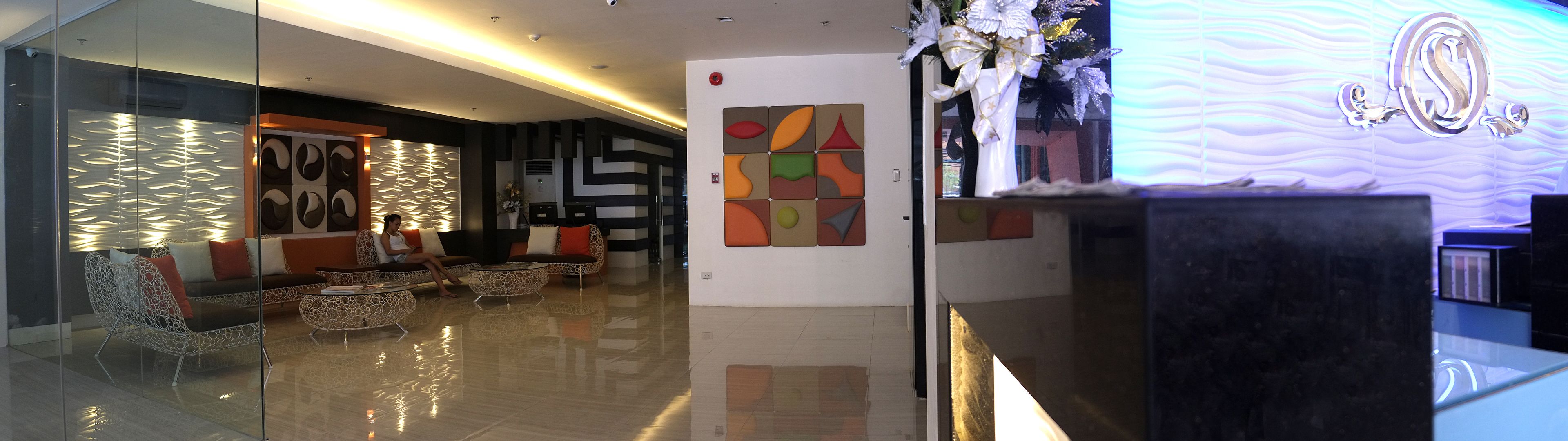 Foto - Southpole Central Hotel