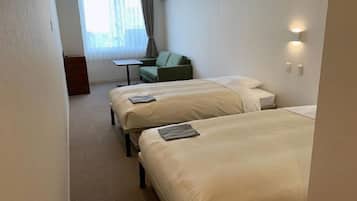 Bureau, rideaux occultants, Wi-Fi gratuit, draps fournis