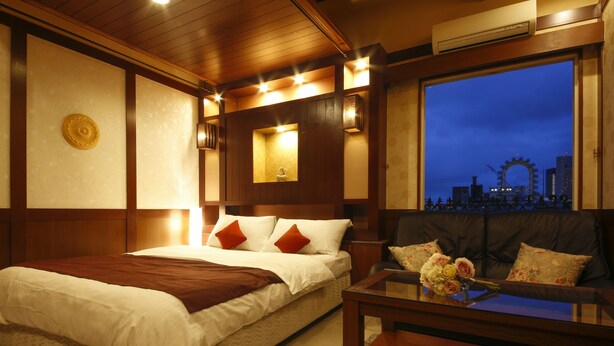 Minibar, desk, iron/ironing board (on request), WiFi (free)