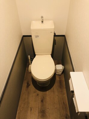 Shared bathroom - Inno Family Managed Hostel Roppongi (Tokyo)