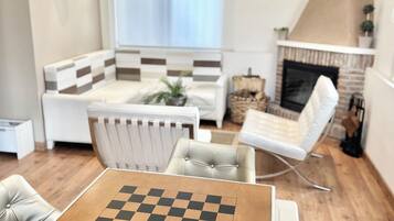 Spielezimmer