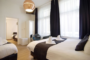 Egyptian cotton sheets, premium bedding, in-room safe