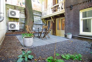 Tremannsrom, hageområde | Sengetøy i egyptisk bomull, sengetøy av topp kvalitet og safe på rommet