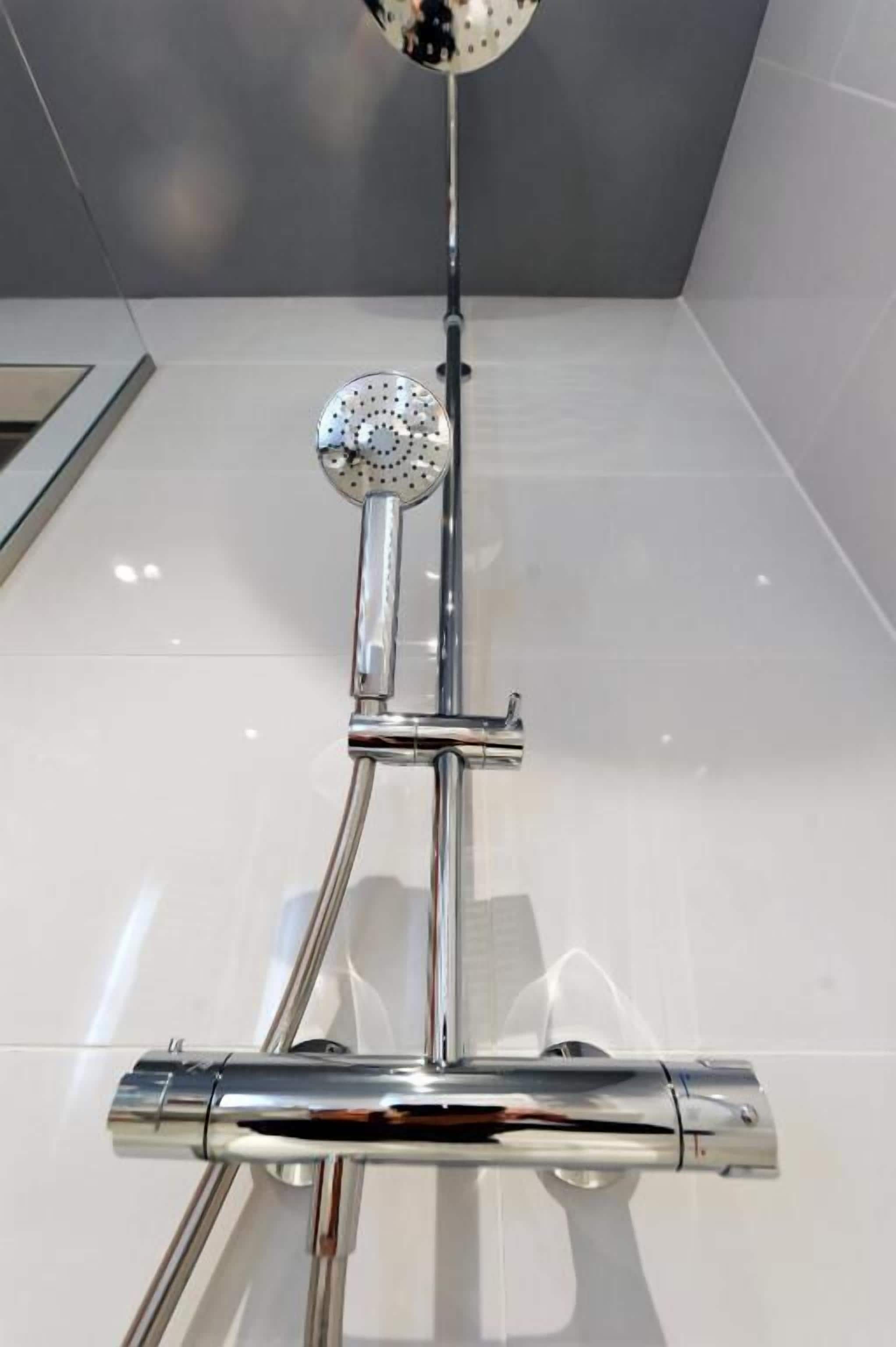 shower, free toiletries, hair dryer, slippers