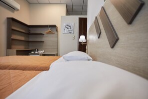 防敏寢具、房內夾萬、隔音、熨斗/熨衫板