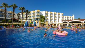 12 outdoor pools, pool umbrellas, sun loungers