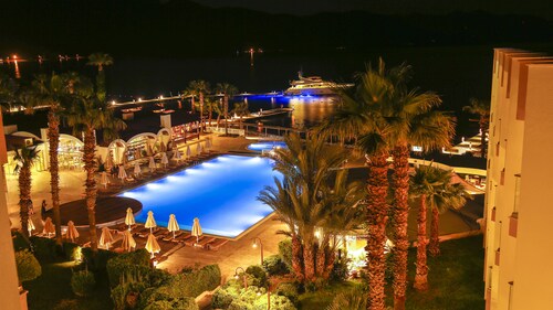 Fortezza Beach Resort