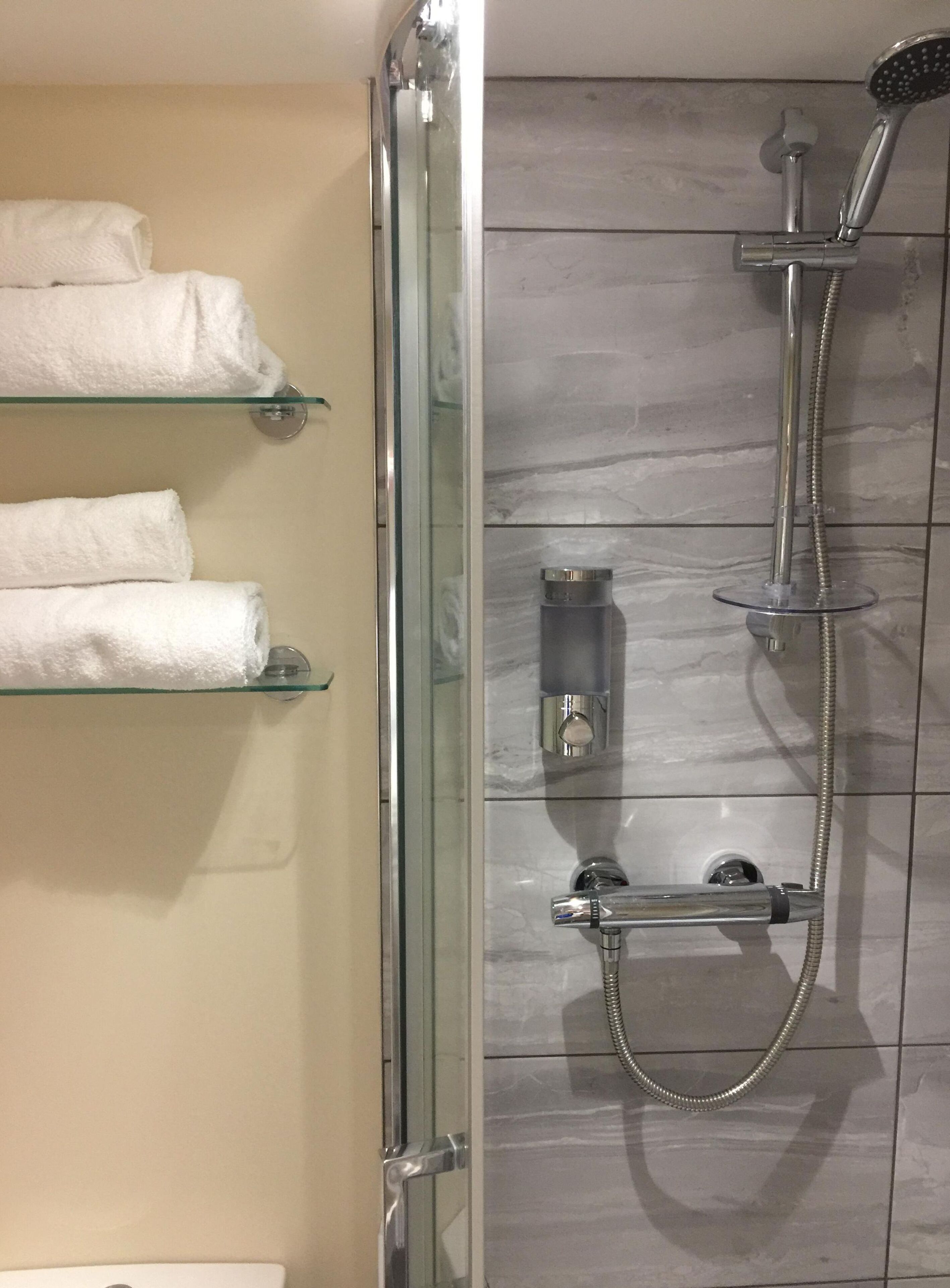 Photo - Black Bull with Rooms upper