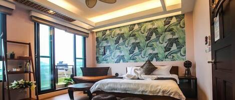 Minibar, desk, blackout curtains, free WiFi