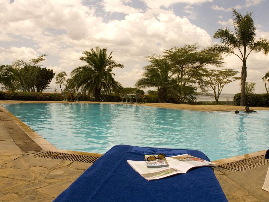 Außenpool, Liegestühle