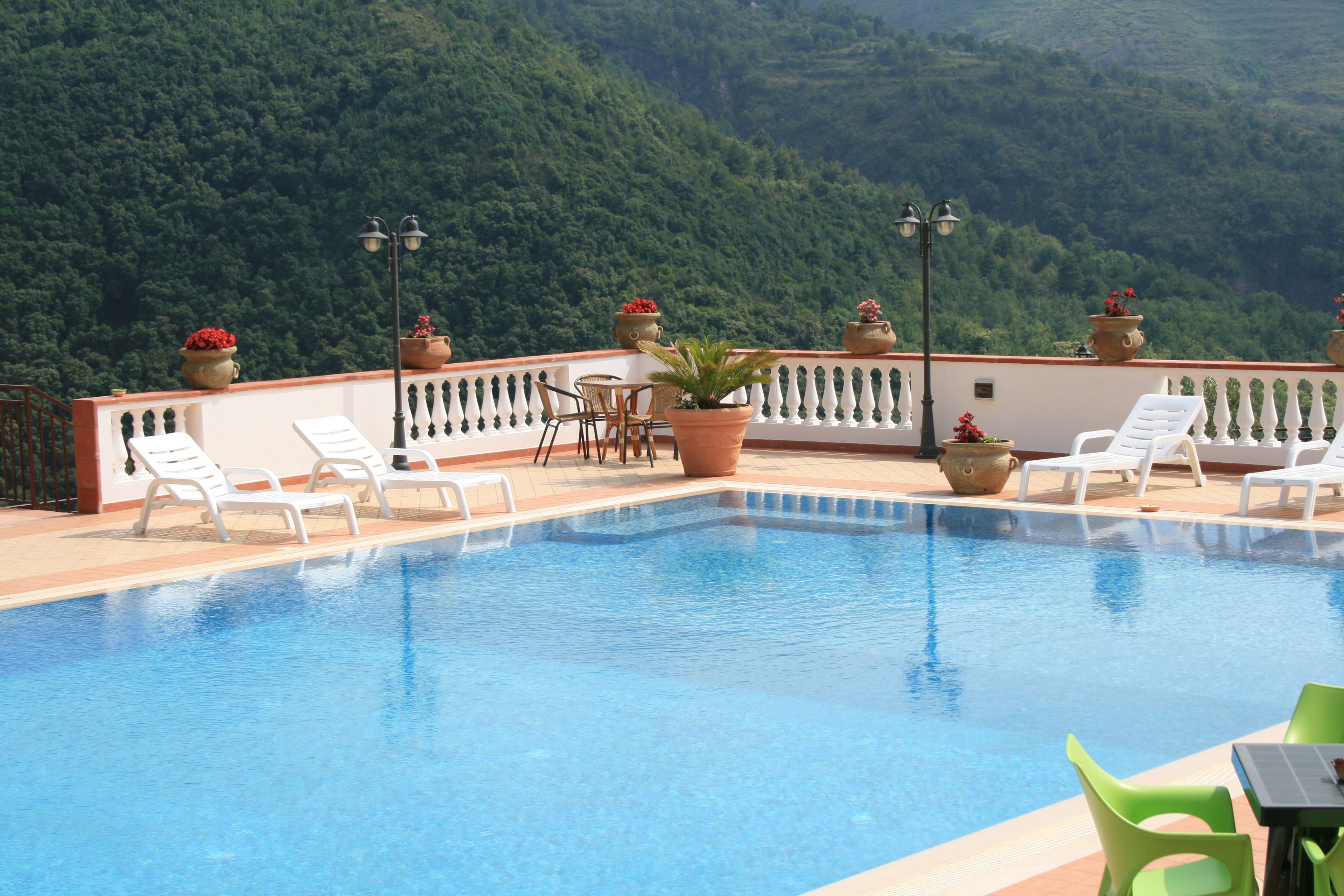 outdoor pool, pool loungers