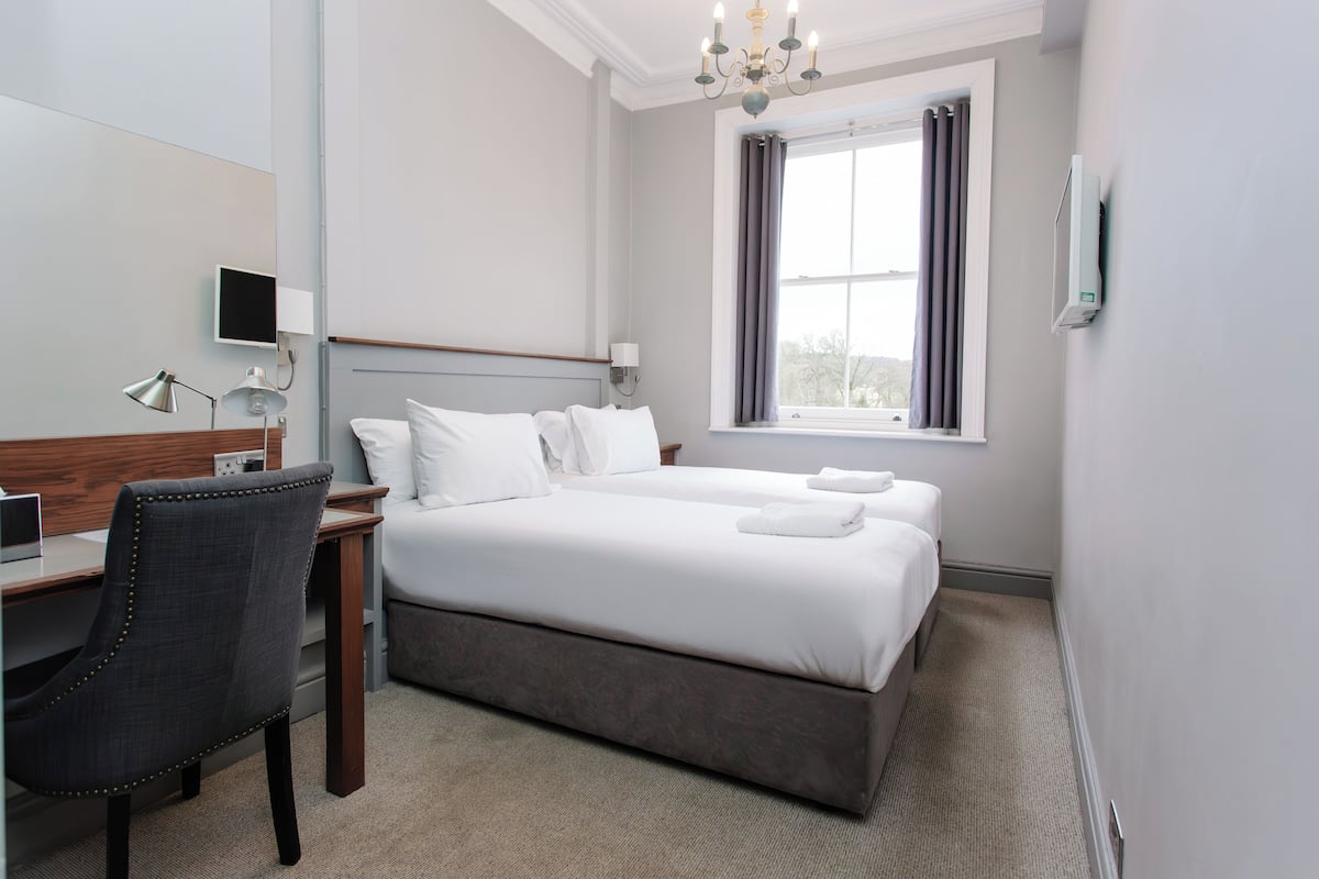 Basic-Zweibettzimmer