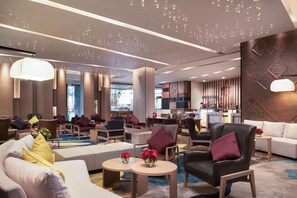 Lobby sitting area - Novotel Bangkok Sukhumvit 20 (Bangkok)