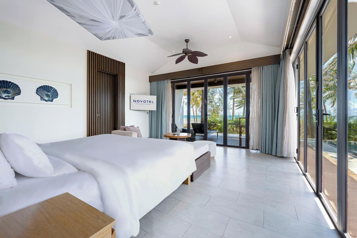 Deluxe Bungalow, 1 King Bed, Private Pool, Beachfront | 1 bedroom, minibar, in-room safe, individually decorated