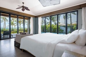 Deluxe-bungalow, 1 suuri parisänky, yksityinen uima-allas, rannan lähellä | Näkymä huoneesta