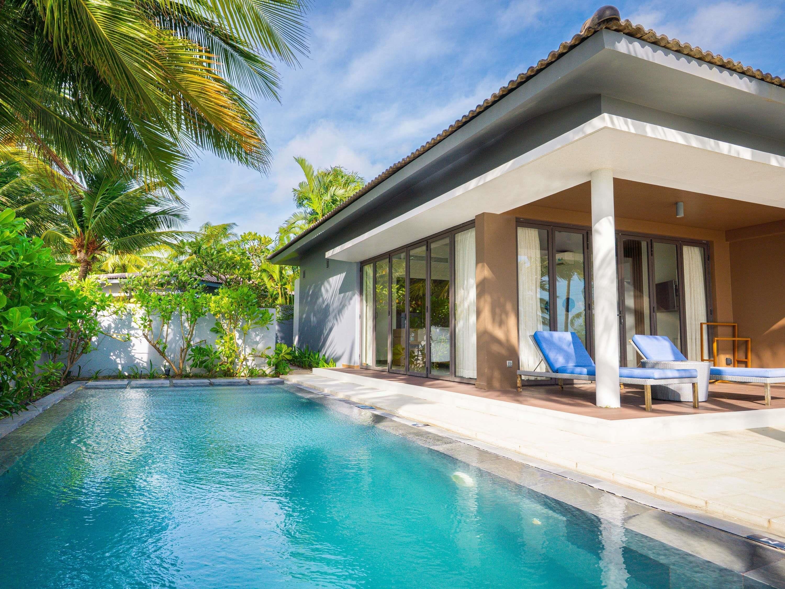 Bungalow Deluxe, 1 cama King size, alberca privada, frente al mar | Minibar, caja de seguridad en la habitación y decoración personalizada 