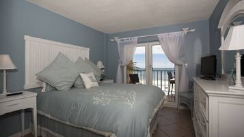 Condo, 2 Bedrooms | 2 bedrooms, iron/ironing board, free WiFi