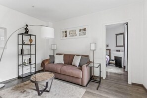 Appartamento, bagno privato, vista giardino | Lounge
